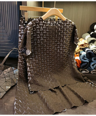 New Set of Natural Waist Summer Women Plus Size Slim T-shirt + Half Skirt Pleated 3d Set