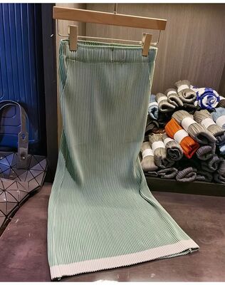 Foreign Trade Anti-aging Outfits Women's Fashion Spring and Summer New Casual Elegant Cardigan Top Women's High-end Pleated Skirt