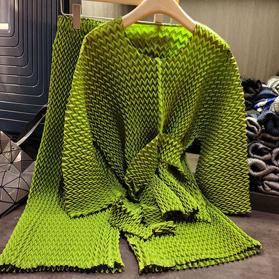 Western Commuting Waist Compression Pleated Top Wide Leg Pants Two-piece Set 2024 Autumn New Fashion Pleated Suit Women