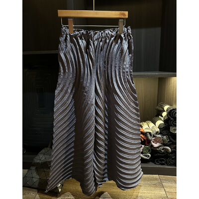Korean version women's loose and oversized slim wide leg pants with pleats, solid color, elastic waist, versatile cropped pants
