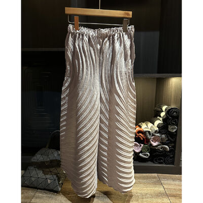 Korean version women's loose and oversized slim wide leg pants with pleats, solid color, elastic waist, versatile cropped pants