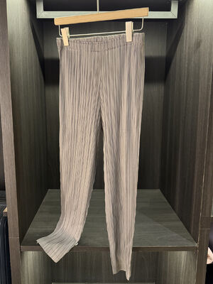 Women's High-End Summer Jogger Pants Elegant Versatile Slimming Elastic Waist New Style Ankle-Length Skinny Pant Pleats Loose