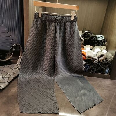 High Waisted Wide Leg Pants for Women in Summer, New Pleated Design, Versatile Solid Color Cropped Pants