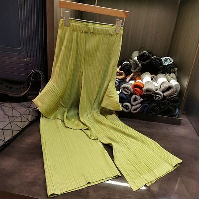 Solid Color High Waist Pleated Loose Wide Leg Pants Versatile Casual Style for Spring Summer Three-House New Design Plain Dyed