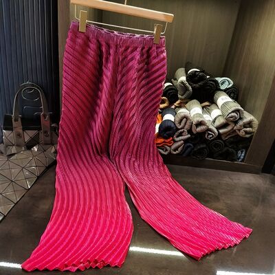 High Waist Straight Leg Pants Versatile Crepe Fish Scale Fold Gradient Color New Style Slim Look for Spring/Summer
