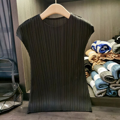 Pleated Round Neck Sleeveless Solid Color Vest for Women Fashion Summer Versatile Slimming Top