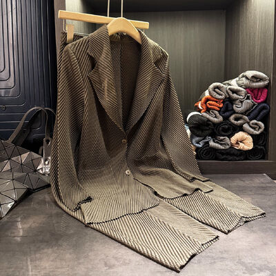 Workplace Design-Inspired Niche Autumn Suit Set High-End Feel Fish Scale Pleats Easy Care No Ironing Needed Elegant Two-Piece