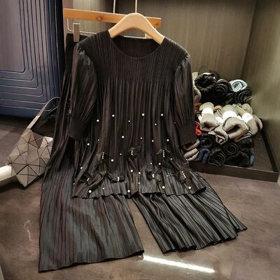 Fashion suit top pants two-piece casual design solid color three-dimensional butterfly nail bead pleated suit
