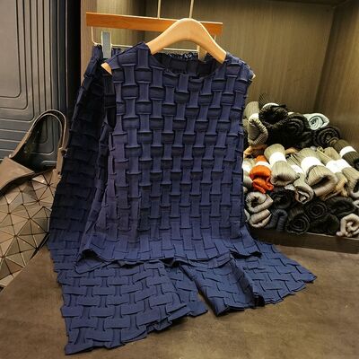 Summer New High-End Three-Dimensional Pleated Casual Two-Piece Set Age-Reducing Sleepless Jacket Loose Elastic Waist Solid