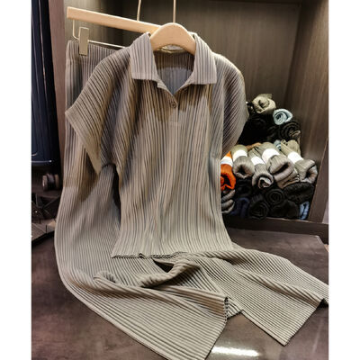 Women's New Casual Slim Two-Piece Set French Foreign Style Short Sleeve Pleated Lapel Suit Solid Color Woven Texture for Autumn