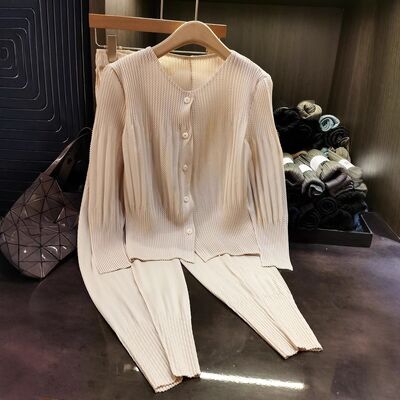 High-End Fashion Casual Two-Piece Set Solid Color Round-Neck Short Cardigan Long-Sleeve Skinny Pants or Harem Pants for Women