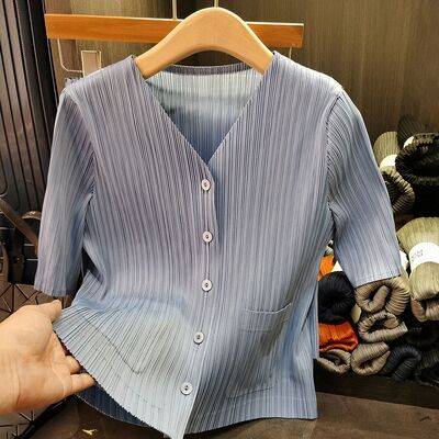 High-End Women's Two-Piece Set Solid Color V-Neck Short Sleeve Shirt Top High-Waisted Wide-Leg Shorts Casual Loose