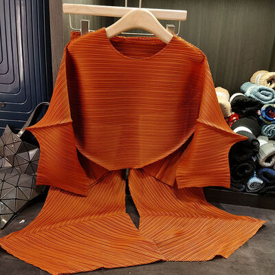 Elegant Loose Casual Fashion Plus Size Two-Piece Set for Women Solid Color Round Neck Top & Shorts