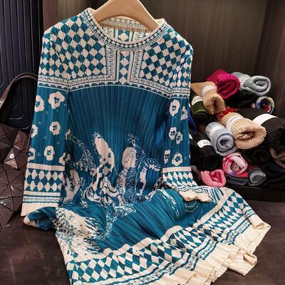 New Chinese Style Loose Pleated Dress with round Neck Long Sleeves Plus Size Slimming Skirt Digitally Printed Waistline Natural