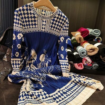 New Chinese Style Loose Pleated Dress with round Neck Long Sleeves Plus Size Slimming Skirt Digitally Printed Waistline Natural