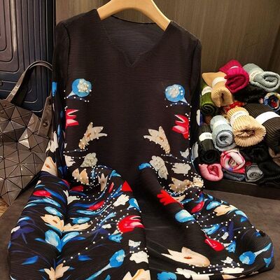 Spring new fashionable pleated dress V-neck western-style printed loose plus size skirt