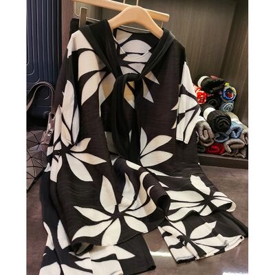 Women's Elegant Floral Printed Shawl Design Pleated Long Top + Wide-Leg Pants Casual Two-Piece Spring New Fashion Suit