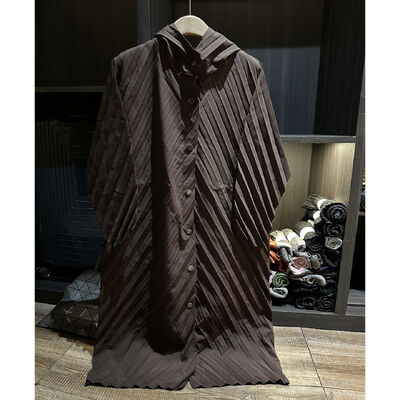 Elegant temperament, solid color hooded pleated loose version, casual mid length windbreaker jacket, autumn