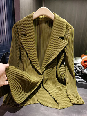 High-End Korean Style Casual Jacket for Women New Autumn Suit Collar Single Button Loose Versatile Design Long-Sleeved Top