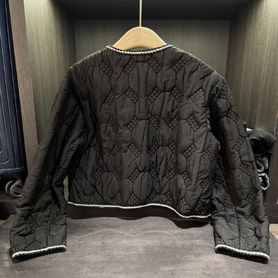 Inspired High-End Women's Winter Coat Elegant Loose Versatile Slimming Top Button Decoration Breathable Vintage