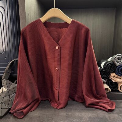 Design Sense Solid Color High-End Ruched Cardigan Jacket Women Autumn New Casual Versatile Slimming Regular Sleeve Long Sun