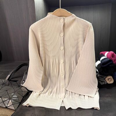 Women's Elegant Cardigan Jacket Coarse-Grained Pleated Long Sleeves Single-Breasted Solid Color Versatile Casual Style Autumn