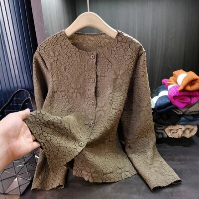 High-End Minimalist Heavy Pleated Cardigan Elegant Slimming Versatile Jacket New Autumn Style Round-Neck Single-Breasted Casual