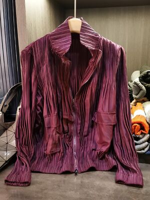 High-End Women's Autumn Casual Cardigan Top Fashionable Double-Zipper Ruched Loose Long-Sleeve Versatile Rabbit Woven Short