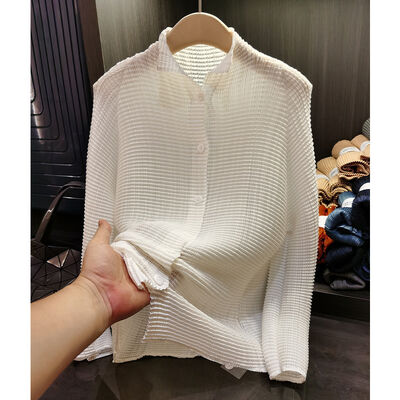 2025 Women's Spring Collection Breathable Sun Protection Casual Single Breasted Shirt with Pleated Stand-Up Collar Long Sleeves