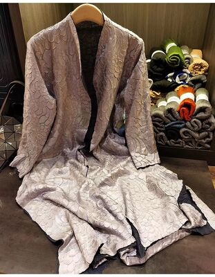 Double Side Can Wear Heavy Industry Embroidery Fold Cardigan Coat Fashion Long Sleeve Long Trench Coat Women New Autumn Style