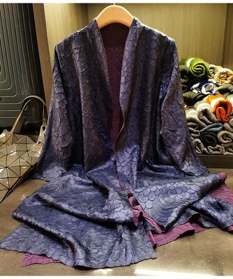 Double Side Can Wear Heavy Industry Embroidery Fold Cardigan Coat Fashion Long Sleeve Long Trench Coat Women New Autumn Style