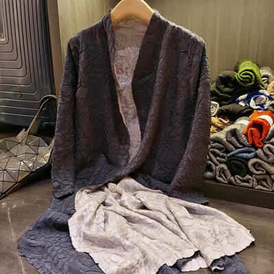 Women's Autumn and Winter New Double-sided Wearable Embroidered Pleated Mid-length Coat