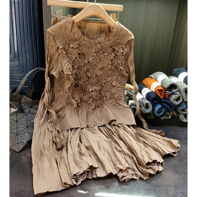 Exquisite Handmade Floral Skirt Set Elegant and Fashionable Ladies Autumn New Style