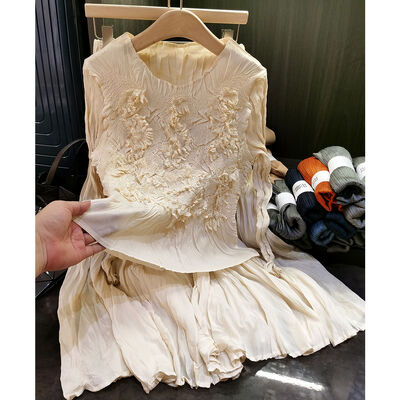 Exquisite Handmade Floral Skirt Set Elegant and Fashionable Ladies Autumn New Style