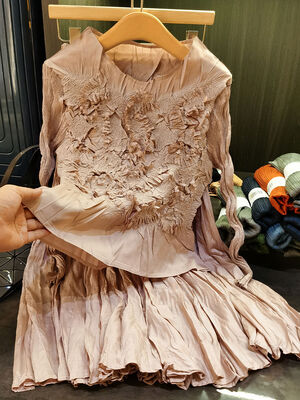 Exquisite Handmade Floral Skirt Set Elegant and Fashionable Ladies Autumn New Style