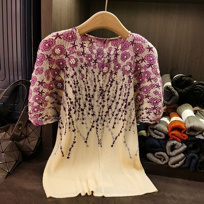 Women's Summer Thin Heavy Duty Nail Bead Printed Loose Look, Small and Fresh Literary Forest Women's T-shirt, Women's Top