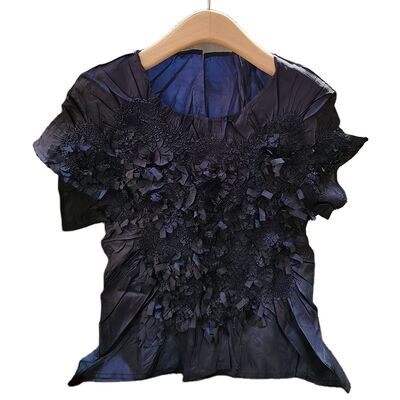 Niche Design Sense Handmade Women's Pleated Top T-Shirt Eco-Friendly Slim Stretch Short-Sleeved with Pile Flower Pattern