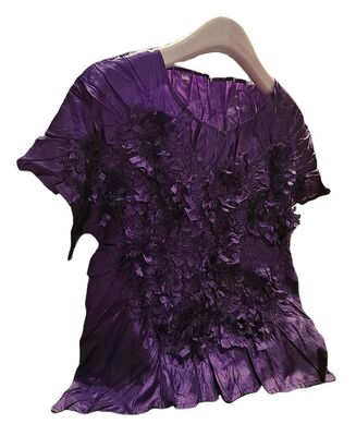 Niche Design Sense Handmade Women's Pleated Top T-Shirt Eco-Friendly Slim Stretch Short-Sleeved with Pile Flower Pattern