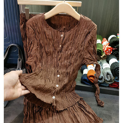 Women's Casual Spring New Set High Waisted Pleated Skirt in Solid Color Two-Piece Design