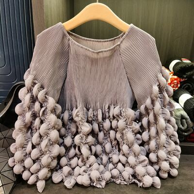 Elegant Slimming T-Shirt for Women New Spring Fashion Casual Style Anti-Pilling Niche Bubble Pleated Top Knitted Fabric
