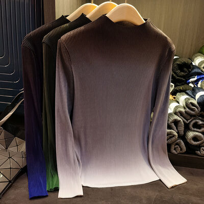 Advanced Sense Woman's Pleated Top 100 Fashion T-Shirt Gradual Color Toothpick with Half High Neck and Long Sleeves for Autumn
