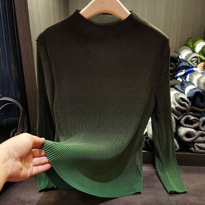 Advanced Sense Woman's Pleated Top 100 Fashion T-Shirt Gradual Color Toothpick with Half High Neck and Long Sleeves for Autumn