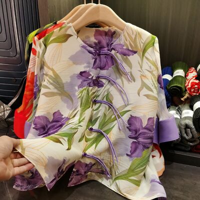 Women's Retro Chinese Style Printed Neck Long-Sleeved Jacket with Pleated Top and Button Down Casual Outerwear for Spring
