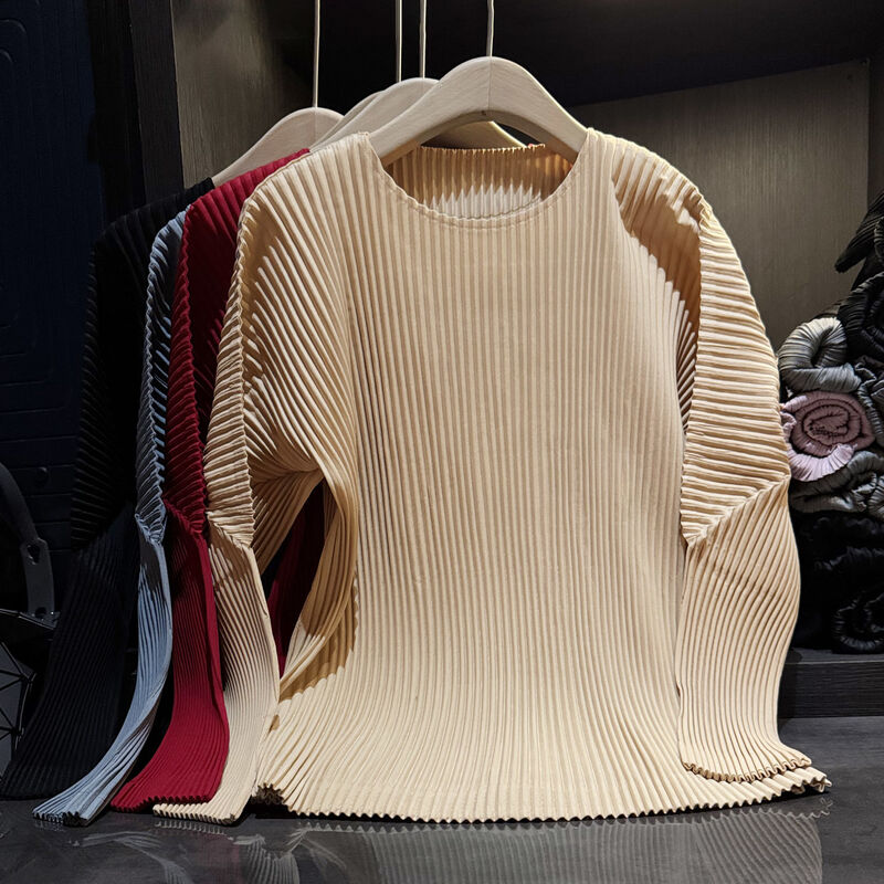 Niche Design Women's Tops New Autumn Casual Classy Elegant Simple Solid Color O-Neck Long-Sleeved Polyester Anti-pilling Tops