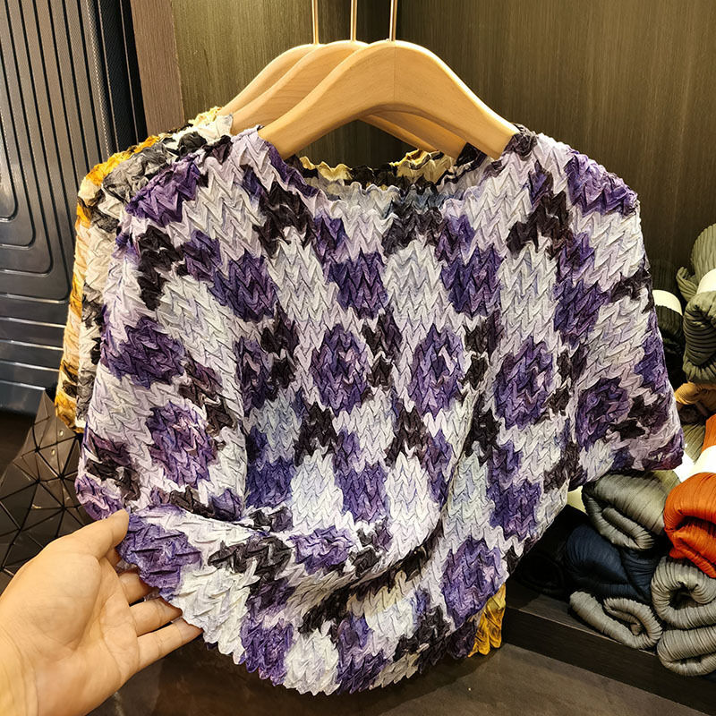 Women's Summer Casual Loose Fit Top with Niche Design Sense Round Neck Print Knitted Anti-Pilling Fabric T-Shirts