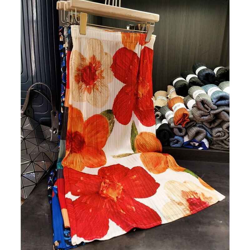 High-End Women's A-Line Bodycon Skirt Elegant Commuting Print Pleated Design with Elastic Waist New Summer Casual Style