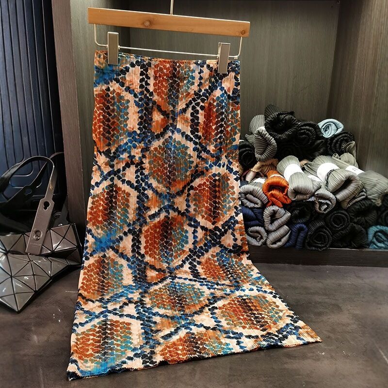 Women's High Waist Slit Fish Scale Print Skirt Elegant Versatile Slimming Casual New Summer Look Chiffon High Waist