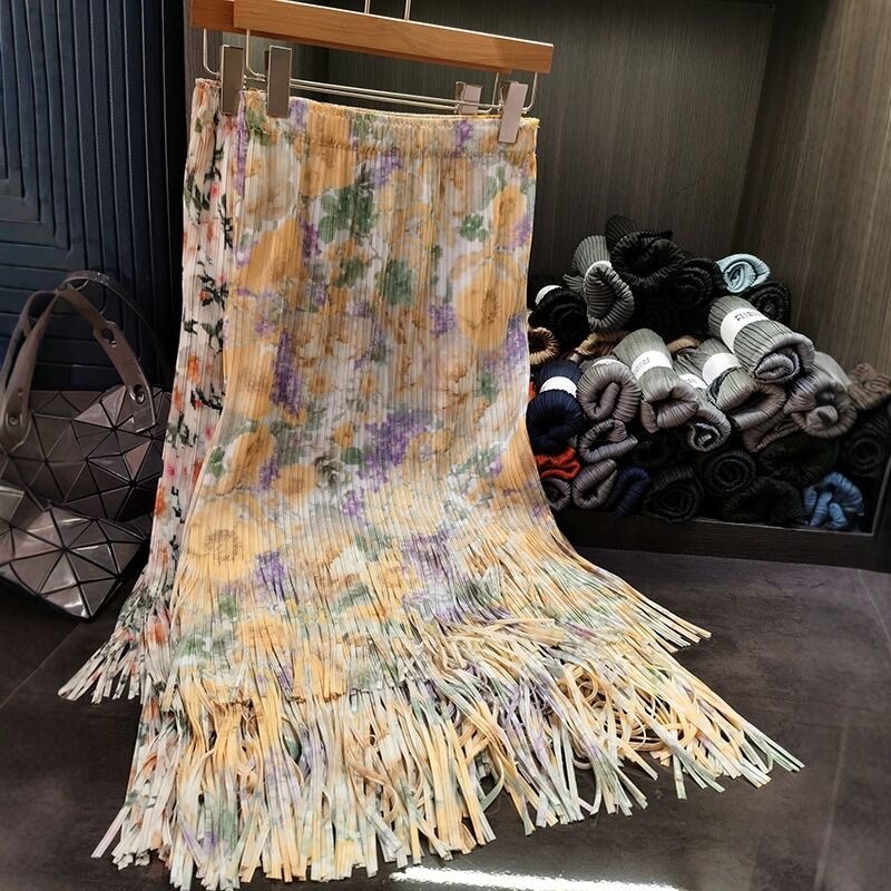 Women's Summer Vintage Half Skirt with Small Floral Design Pleated Tassel Mid-Length High-End Temperament Skirt