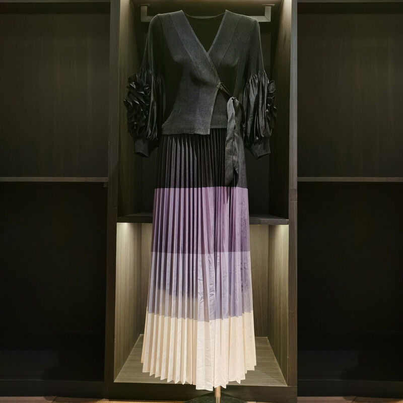 Autumn New High-End Fashion Elegant Satin V-Neck Ruched Tie Fake Two-Piece Dress for Women Casual Anti-Static Color-Block