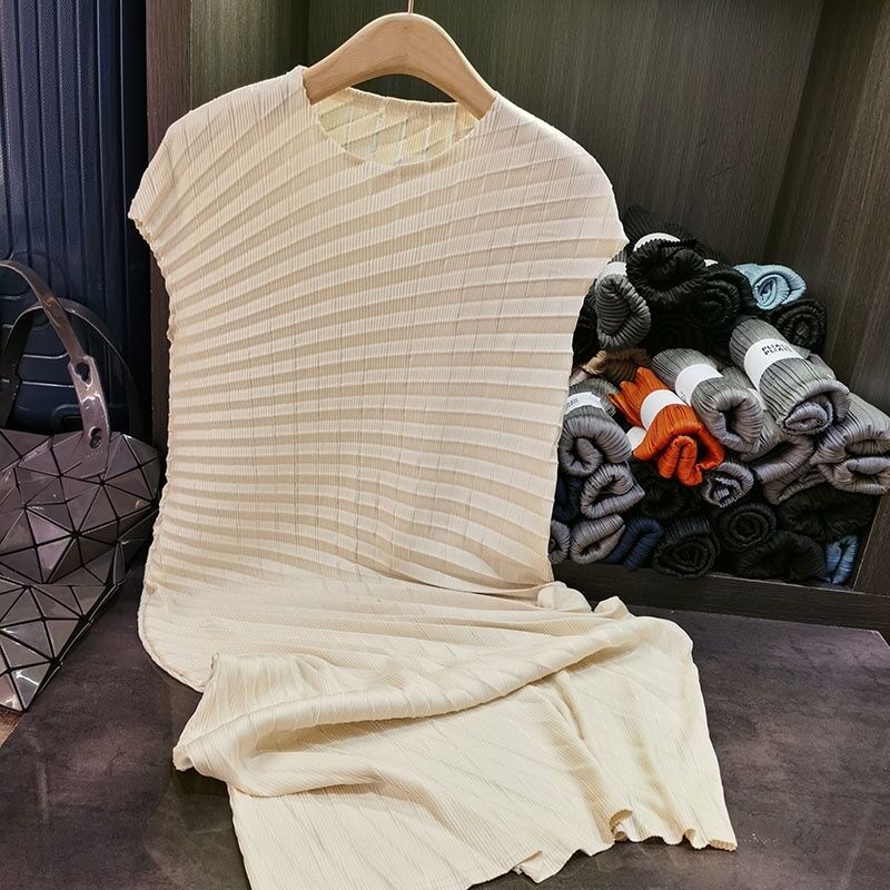 Women's Elegant Casual Solid Color Mid-Length Pleated Dress for Spring Summer New Heavy Craft Design Versatile Use Natural